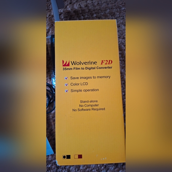 Wolverine F2D 35 mm film to digital converter new open box - Picture 7 of 7